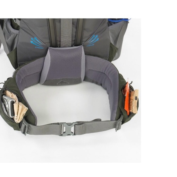 Kelty Coyote 80 Green Outdoor Backpack with Adjustable Straps - Picture 4 of 4